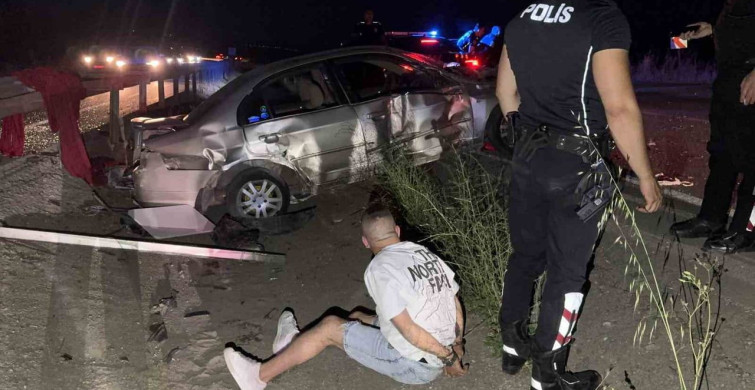 Bursa'da 100 kilometrelik kovalamaca bariyere çarpınca sona erdi