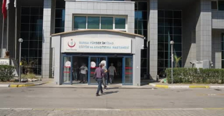 Bursa'da 48 yaşındaki hasta ileri düzey vnotes tekniğiyle sağlığına kavuşturuldu