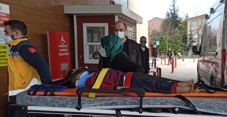Bursa’da 5 Yaşındaki Çocuk 5'inci Kattan Aşağı Düştü