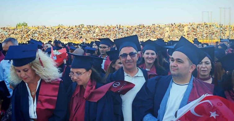 Bursa'da aile hekimi dr. ahmet kartal, 10'uncu diplomasını eskişehir'de aldı