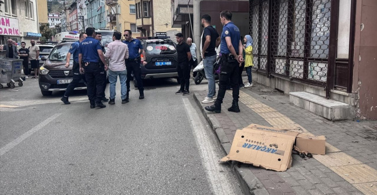 Bursa'da Aile İçi Şiddet Olayında Polisler Yaralandı