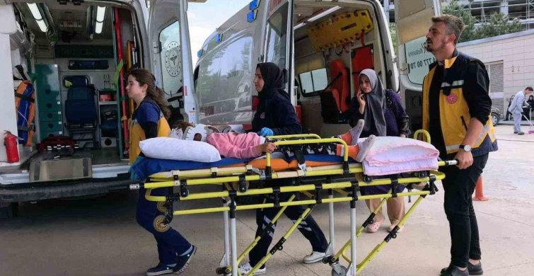 Bursa'da Balkonda Oynayan Çocuk Ağır Yaralandı