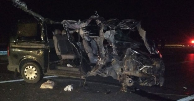 Bursa'da Feci Kaza: 2 Ölü, 1 Yaralı
