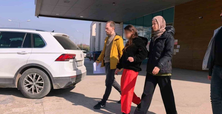 Bursa'da Genç Kızlar Arasında Bıçaklı Kavga