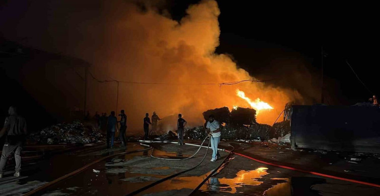 Bursa'da geri dönüşüm tesisinde yangın çıktı