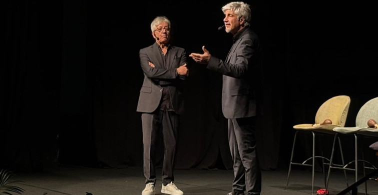 Bursa'da 'Hey Gidi Günler' Oyunu Büyük İlgi Gördü