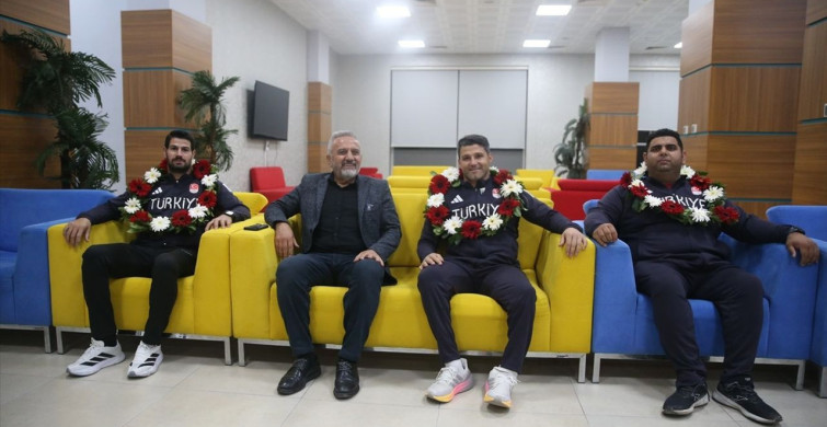 Bursa'da İslami Dayanışma Oyunları Madalyalı Ödüllerle Karşılandı