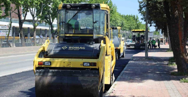 Bursa'da İstanbul Yolu Asfalt Yenileme Çalışmaları Hız Kazandı