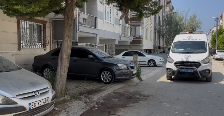 Bursa'da Kardeşler Arasında Bıçaklı Kavga: İki Yaralı