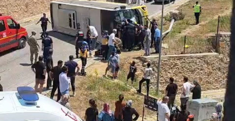 Bursa'da kontrolden çıkan halk otobüsü devrildi: bir yaralı