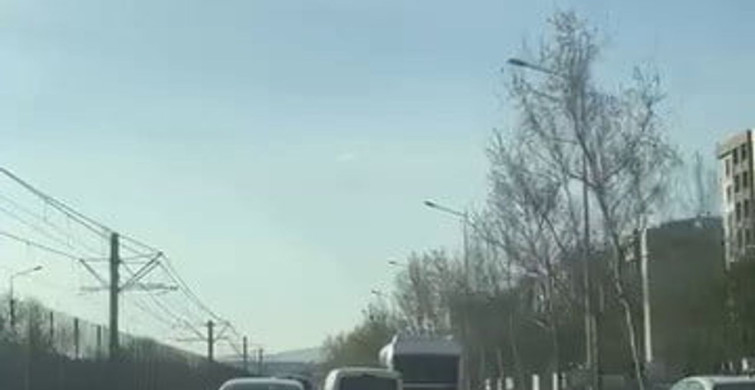 Bursa'da Ticari Araç Sürücüsünün Tehlikeli Makasları