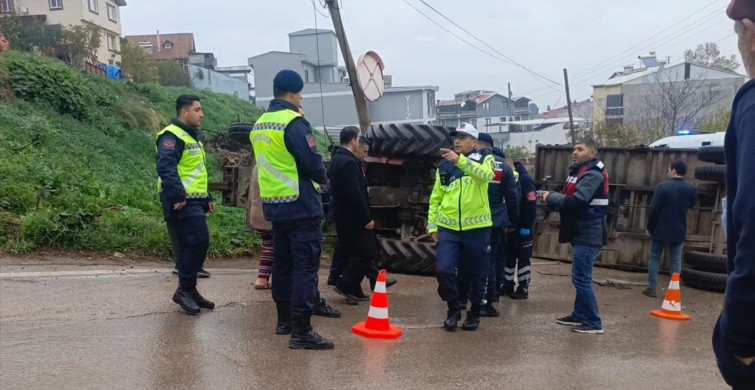 Bursa'da Traktör Devrildi: Sürücü Hayatını Kaybetti