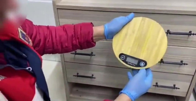 Bursa'da Uyuşturucu Operasyonu: 2 Kilo 355 Gram Metamfetamin Ele Geçirildi