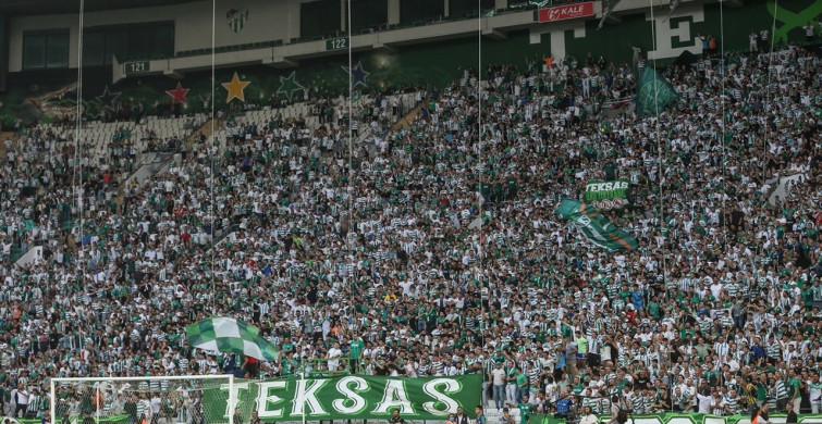 Bursaspor ve Eskişehirspor Dostluk Maçında Bir Araya Geldi
