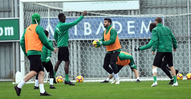Bursaspor’da Kamp Kadrosu Belirlendi!