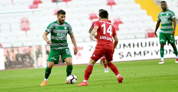 Bursaspor’da Tunay Torun Yüzleri Güldürdü!