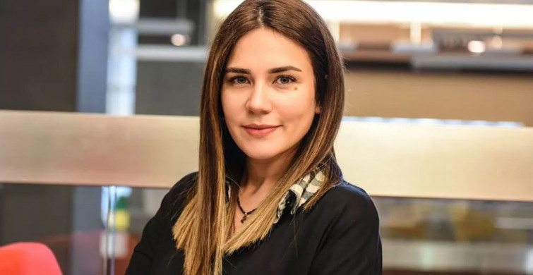 Buse Varol'a Bakan Bir Daha Baktı, Ünlü Oyuncunun Bikinili Pozları Ortalığı Karıştırdı!