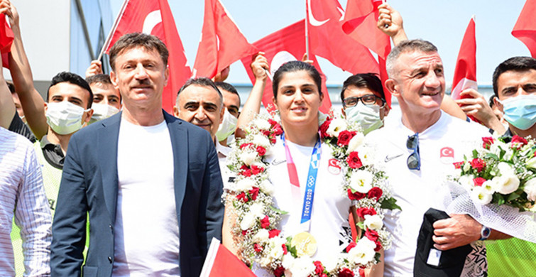 Busenaz Sürmeneli: 'Madalyamı Eren Bülbül’e Armağan Ediyorum'