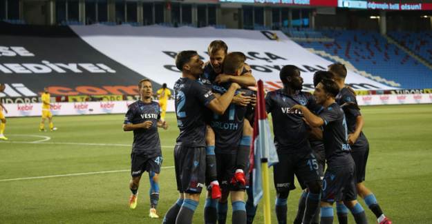 Trabzonspor'a Büyük Şok! İki Yıldız G.Saray Maçında Yok