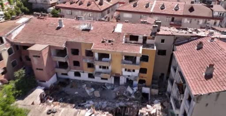 Büyükçekmece'de deprem riski bulunan 36 yıllık site için kentsel dönüşüm çalışmaları başladı