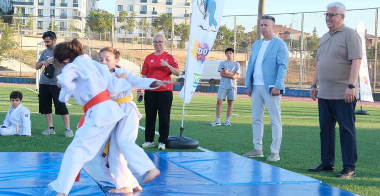 Büyükçekmece'de yaz spor okulları başladı