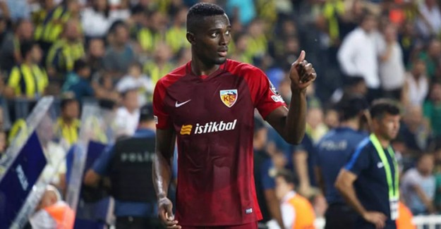 Büyüklerin Bernard Mensah Savaşı!