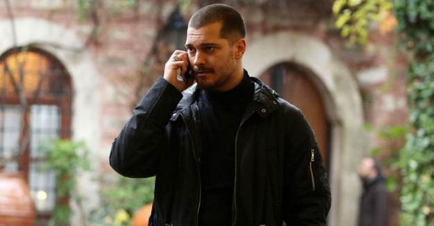 Çağatay Ulusoy'a Şeref Sözü Dizisinden Teklif Geldi
