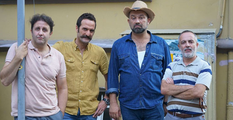 Çakallarla Dans Filmi Konusu Nedir?