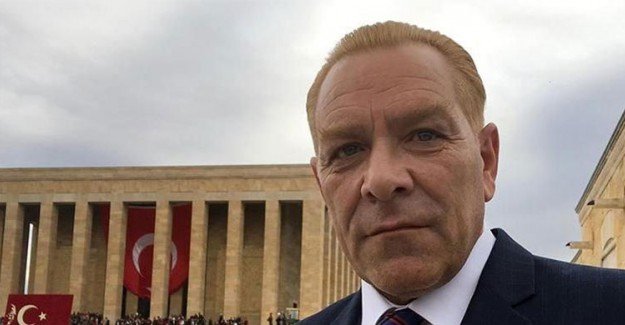 Çakma Atatürk Göksel Kaya Yine Şov Peşinde!