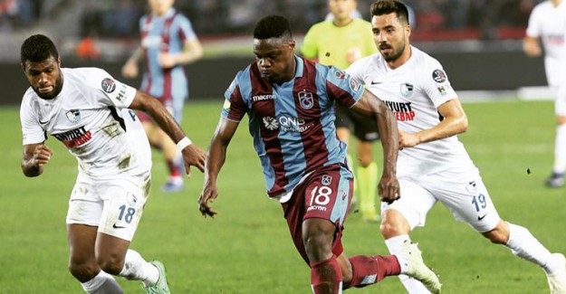 Caleb Ekuban’ı Yıkan Haber!