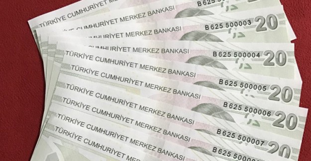 Çalışan Anne Yarım Mesai İle Tam Maaş Alabiliyor