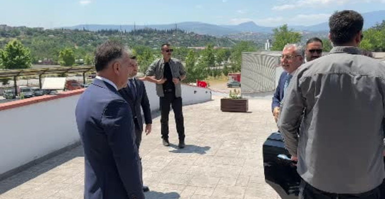 Çalışma ve Sosyal Güvenlik Bakanı Işıkhan Karabük'te çeşitli ziyaretlerde bulundu