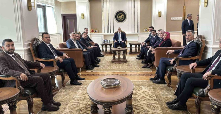 Çalışma ve sosyal güvenlik bakanı Işıkhan Karabük'te çeşitli ziyaretlerde bulundu