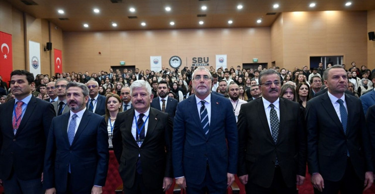 Çalışma ve Sosyal Güvenlik Bakanı Işıkhan, Sağlık Bilimleri Üniversitesi'nde İş Sağlığı ve Güvenliği Kongresi'nde Konuştu