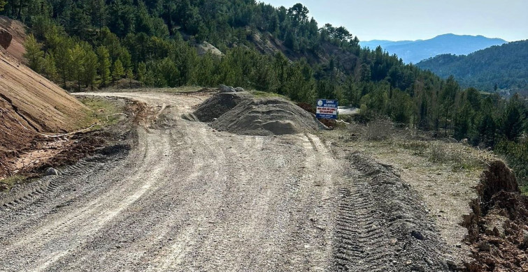 Çameli Belediyesi Yol Çalışmalarına Devam Ediyor