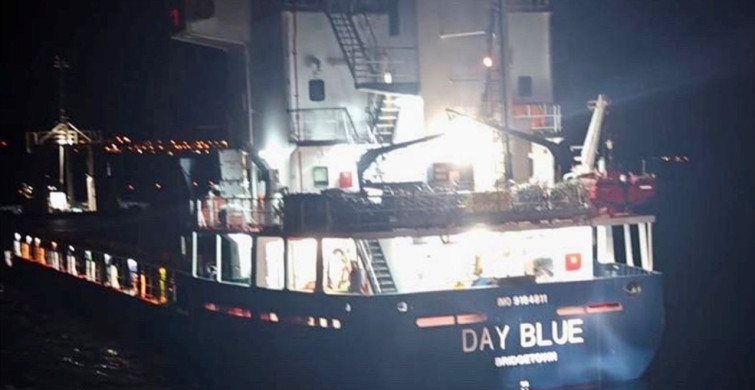 Çanakkale Boğazı'nda Arızalanan Gemi Kurtarıldı