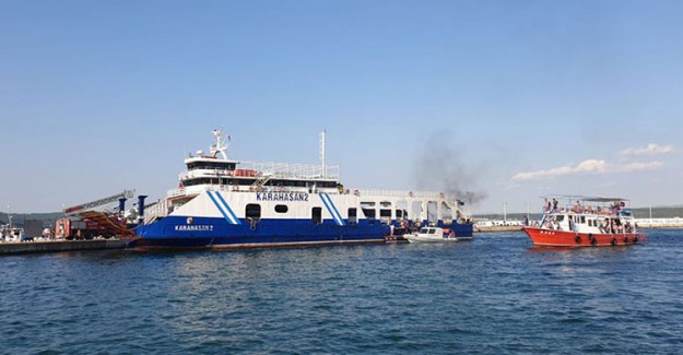 Çanakkale Boğazı'nda Sefer Yapan Feribotta Yangın Çıktı