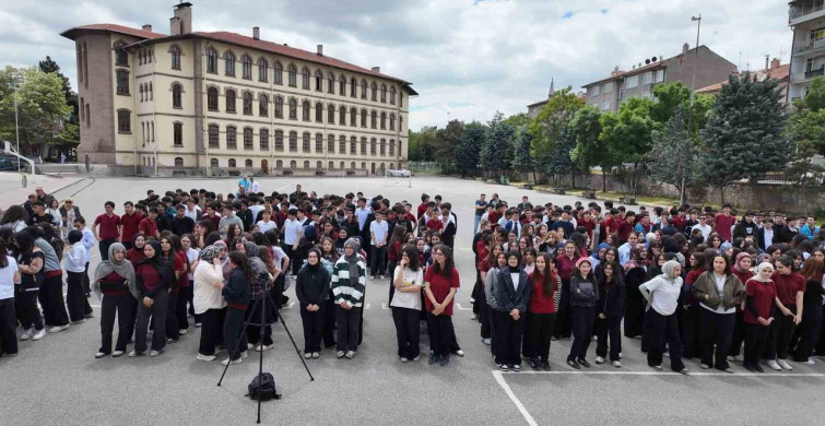 Çanakkale Şehitliği’nden Konya Lisesi’ne Anlamlı Teslimat