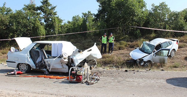 Çanakkale'de Can Pazarı: 2 Ölü, 2 Yaraıl