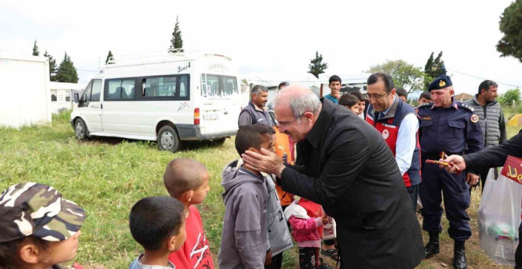 Çanakkale'de Çiftçiler Günü'nde Mevsimlik İşçiler Unutulmadı