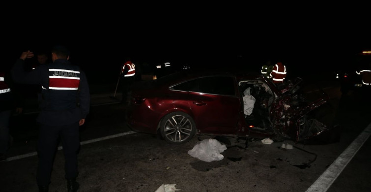 Çanakkale'de Otomobil Kazası: 5 Ölü, 1 Yaralı