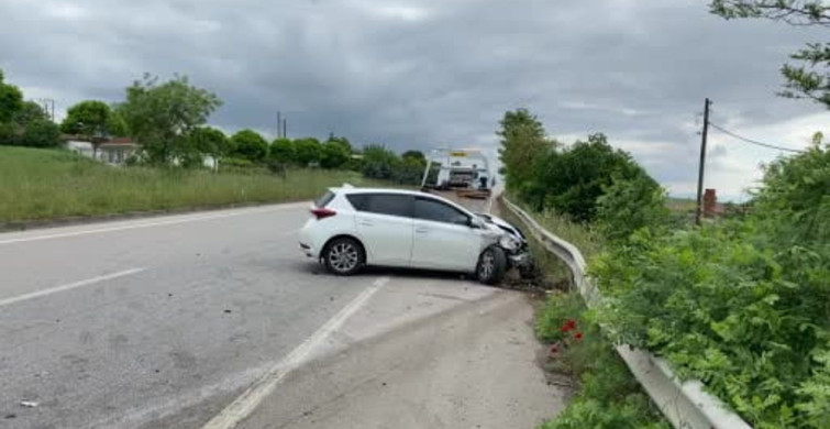 Çanakkale'de Şiddetli Trafik Kazası: 2 Ölü, 3 Yaralı
