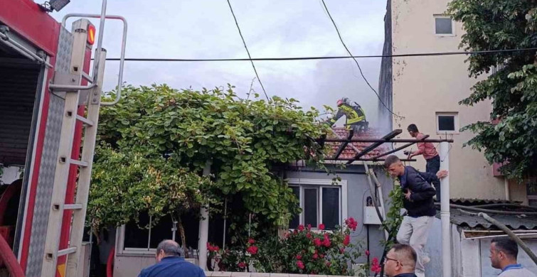 Çan'da Yangın Felaketi: Ahşap Ev Küller İçinde