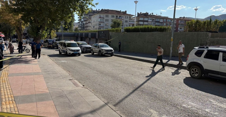 Çankırı'da Bıçaklı Kavga: 3 Yaralı