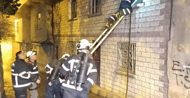 Çankırı'da Çıkan Yangında İki Kişi Hayatını Kaybetti