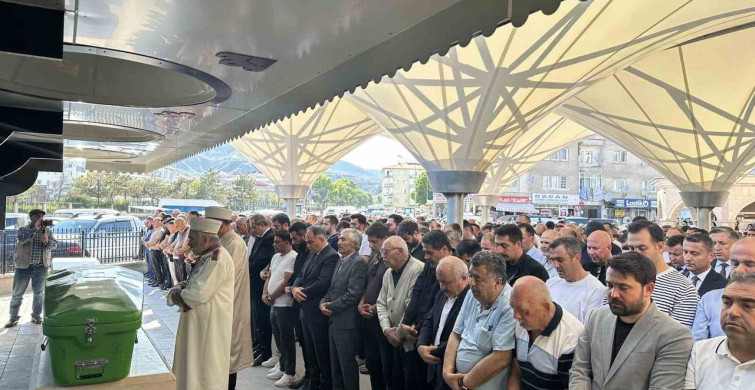 Çankırı'da tabancayla intihar eden şahıs toprağa verildi