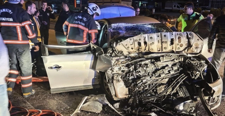 Çankırı'da Trafik Kazası: 1 Ölü, 1 Yaralı