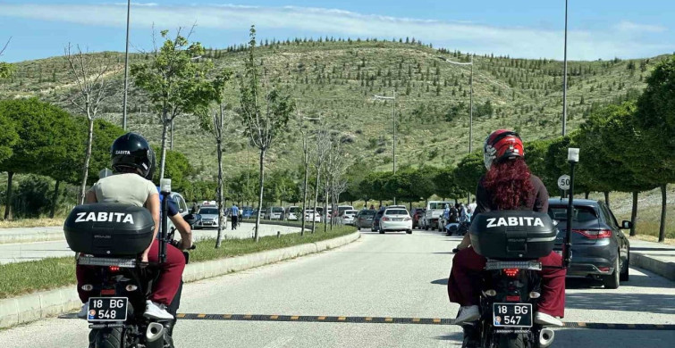 Çankırı'da YKS'ye geç kalan adaylara zabıta desteği