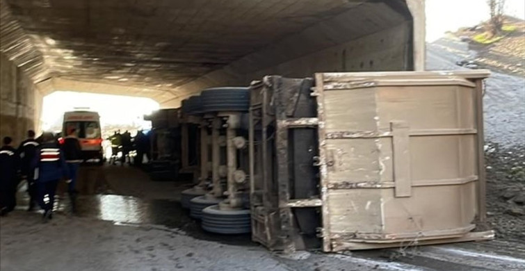 Çankırı'daki Tır Kazası: 4 Yaralı