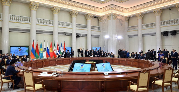 Caparov'dan Avrasya Ekonomik Birliği Toplantısında Önemli Açıklamalar